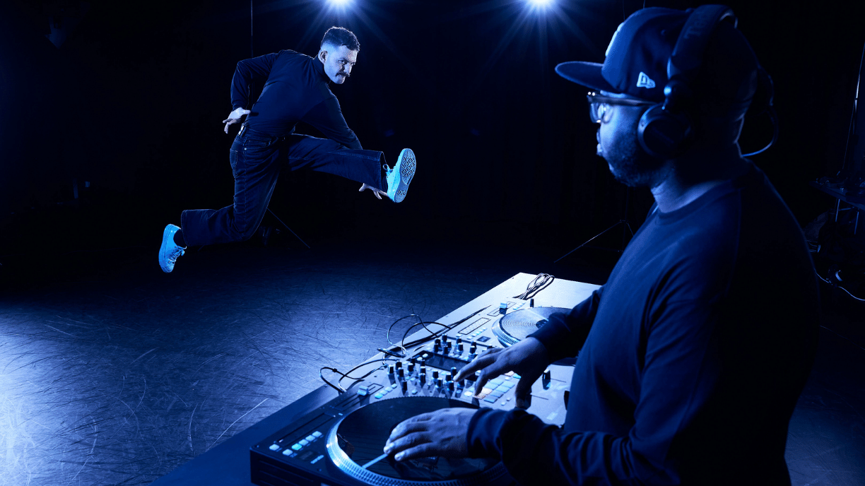 Hip-hop, breakdancing & turntabling